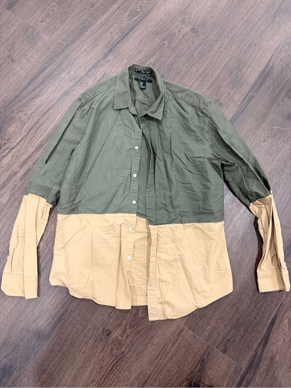 Forever 21 Men Button Down Shirt L Pre-Owned
